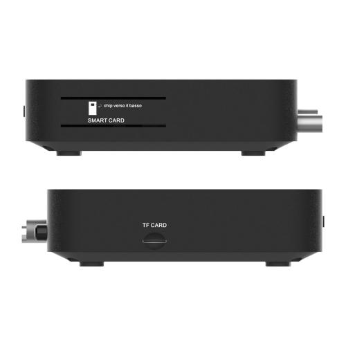 Decoder AX3 tivùsat  FULL 4K | Decoder COMBO 4K tivùsat con Triplo Tuner DVB-T2 HEVC Main 10 (10 bit), DVB-S2, Android TV | Controllo vocale | Google Cast  Decoder 4K Digiquest AX3 tivùsat Triplo Tuner controllo vocale DVB-T2/S2 Android TV